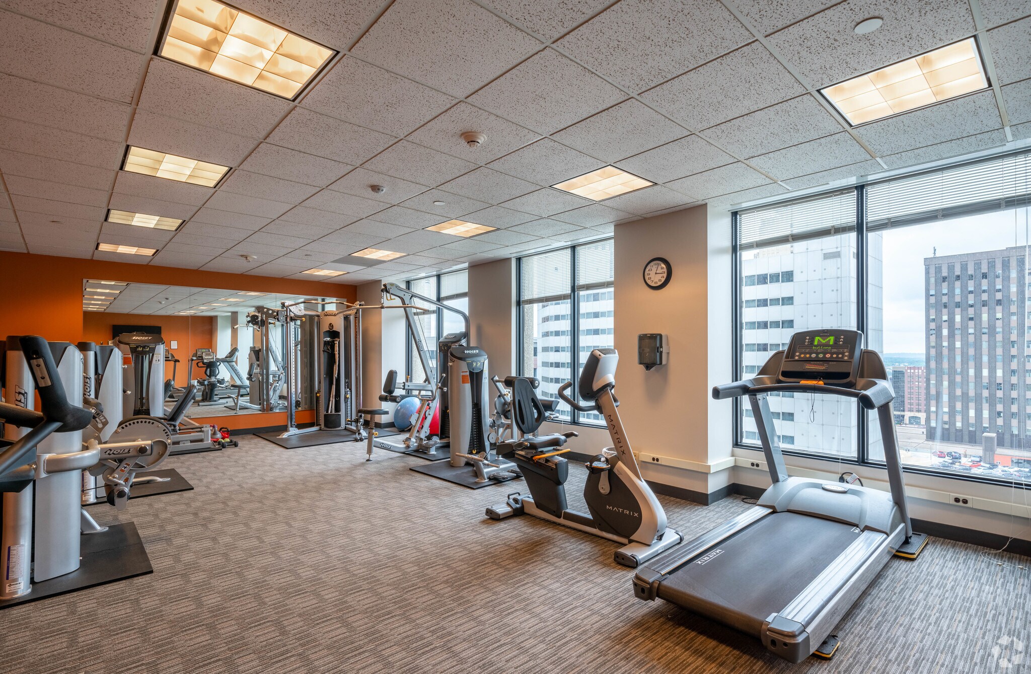 445 Minnesota St, Saint Paul, MN 55101 Town Square