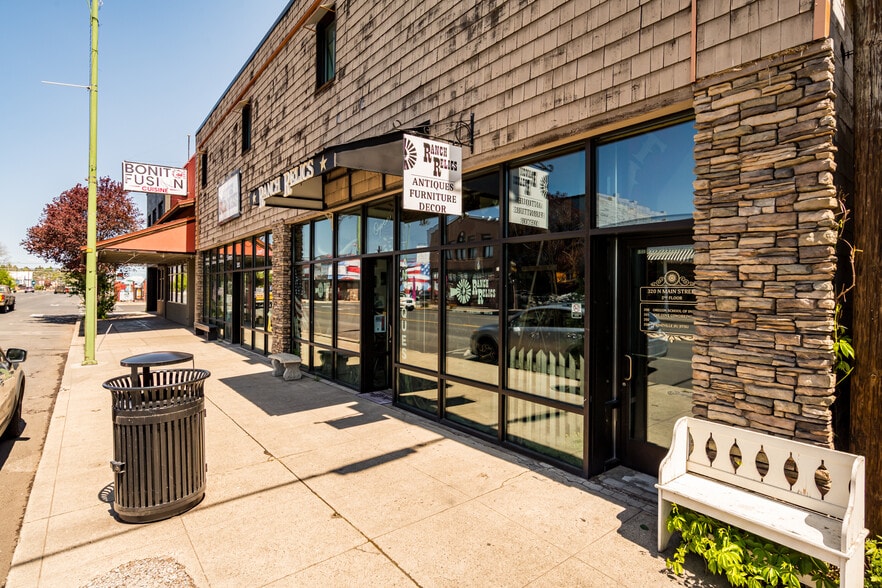 320 N Main St, Prineville, OR for sale - Building Photo - Image 3 of 31