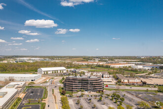 3300 Rider Trail S, Earth City, MO - aerial  map view