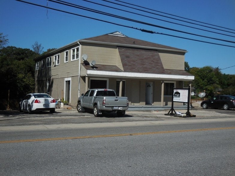 1018 River St, Wilkesboro, NC for sale - Primary Photo - Image 1 of 1