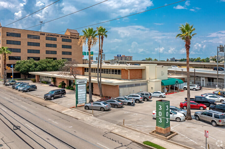 303 E Quincy St, San Antonio, TX for lease - Building Photo - Image 1 of 4