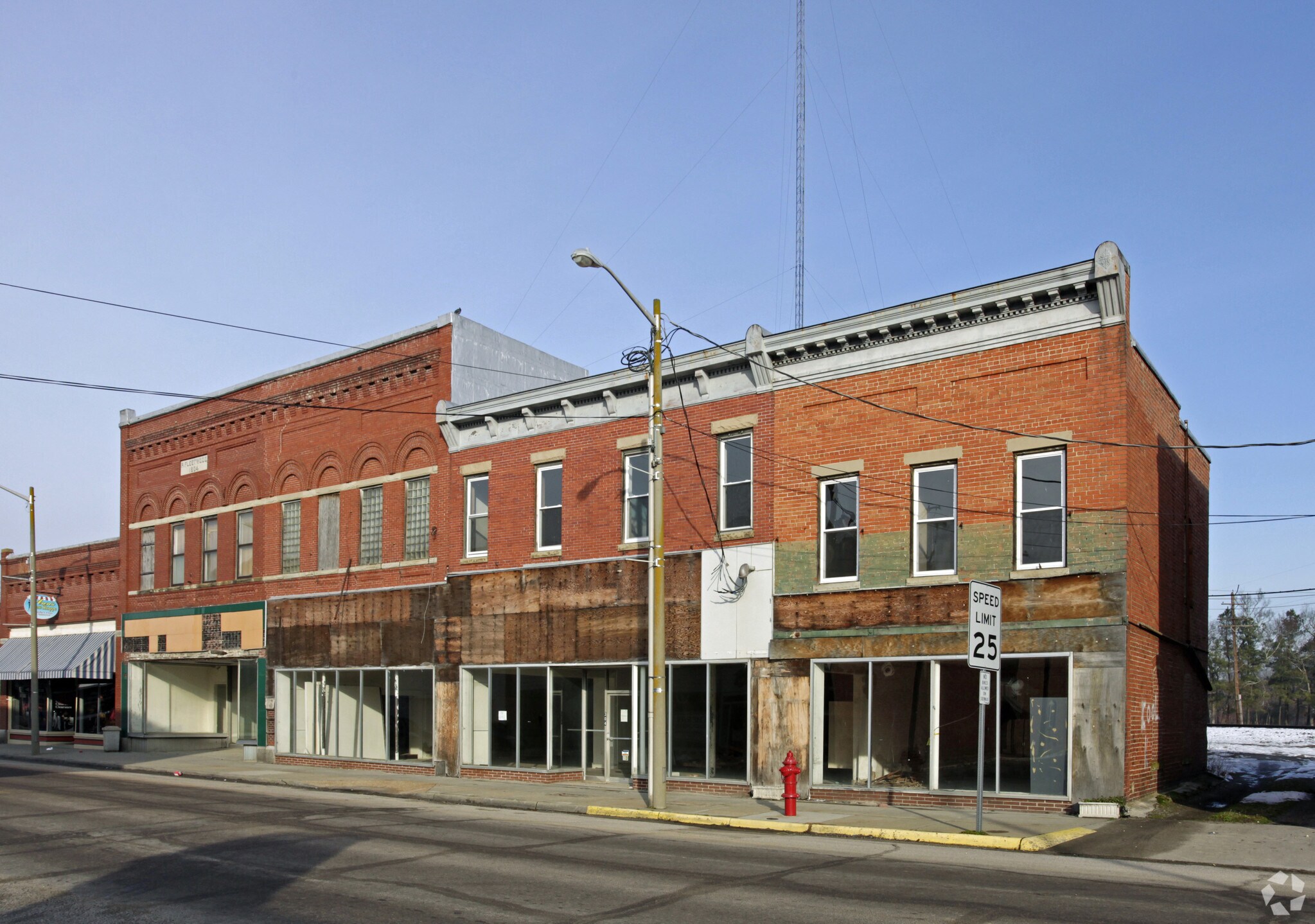 304 W Main St, Waverly, VA for sale Primary Photo- Image 1 of 1