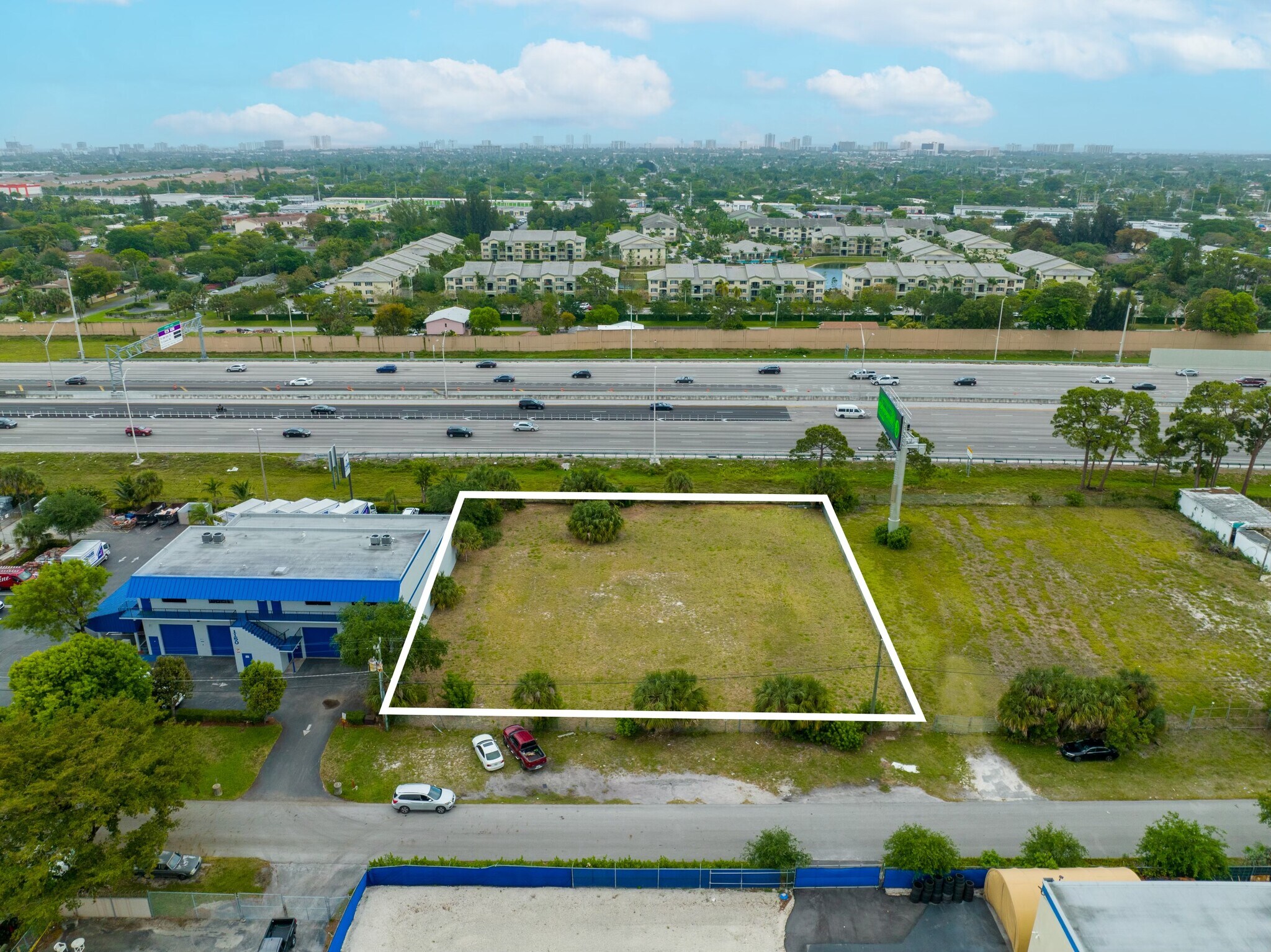 SW 10th Ave, Pompano Beach, FL for sale Building Photo- Image 1 of 1