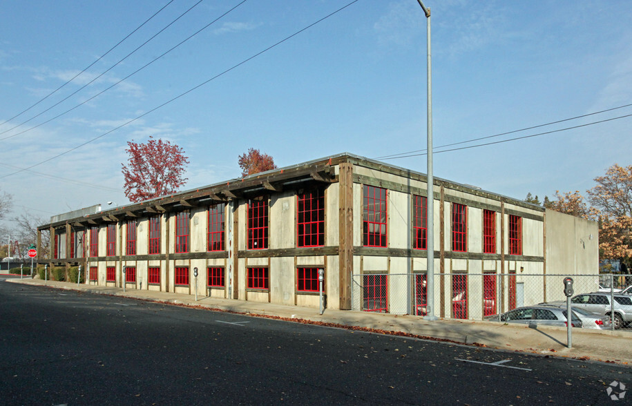 1717-1721 2nd St, Sacramento, CA for sale - Primary Photo - Image 1 of 1