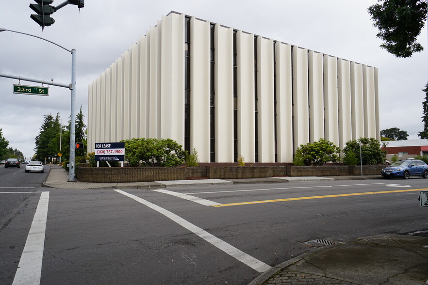 3305 Main St, Vancouver, WA for lease - Building Photo - Image 2 of 7