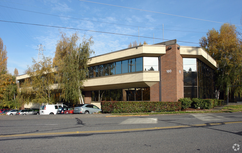 192 Nickerson St, Seattle, WA for lease - Primary Photo - Image 1 of 5