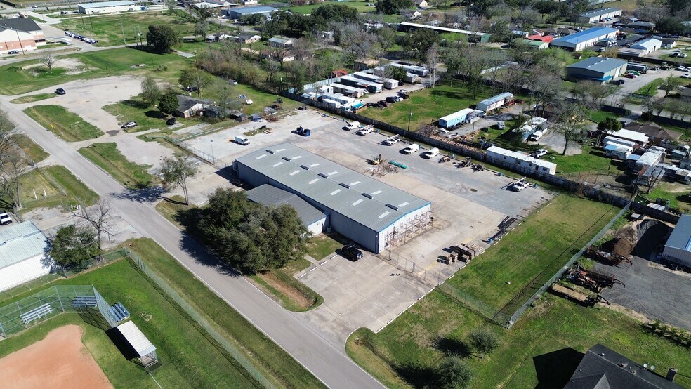 18906 Turnip St, Spring, TX for lease - Building Photo - Image 2 of 7