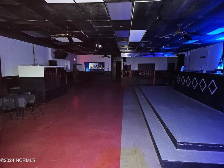 1375 Hwy 258 S, Kinston, NC for sale - Interior Photo - Image 3 of 4