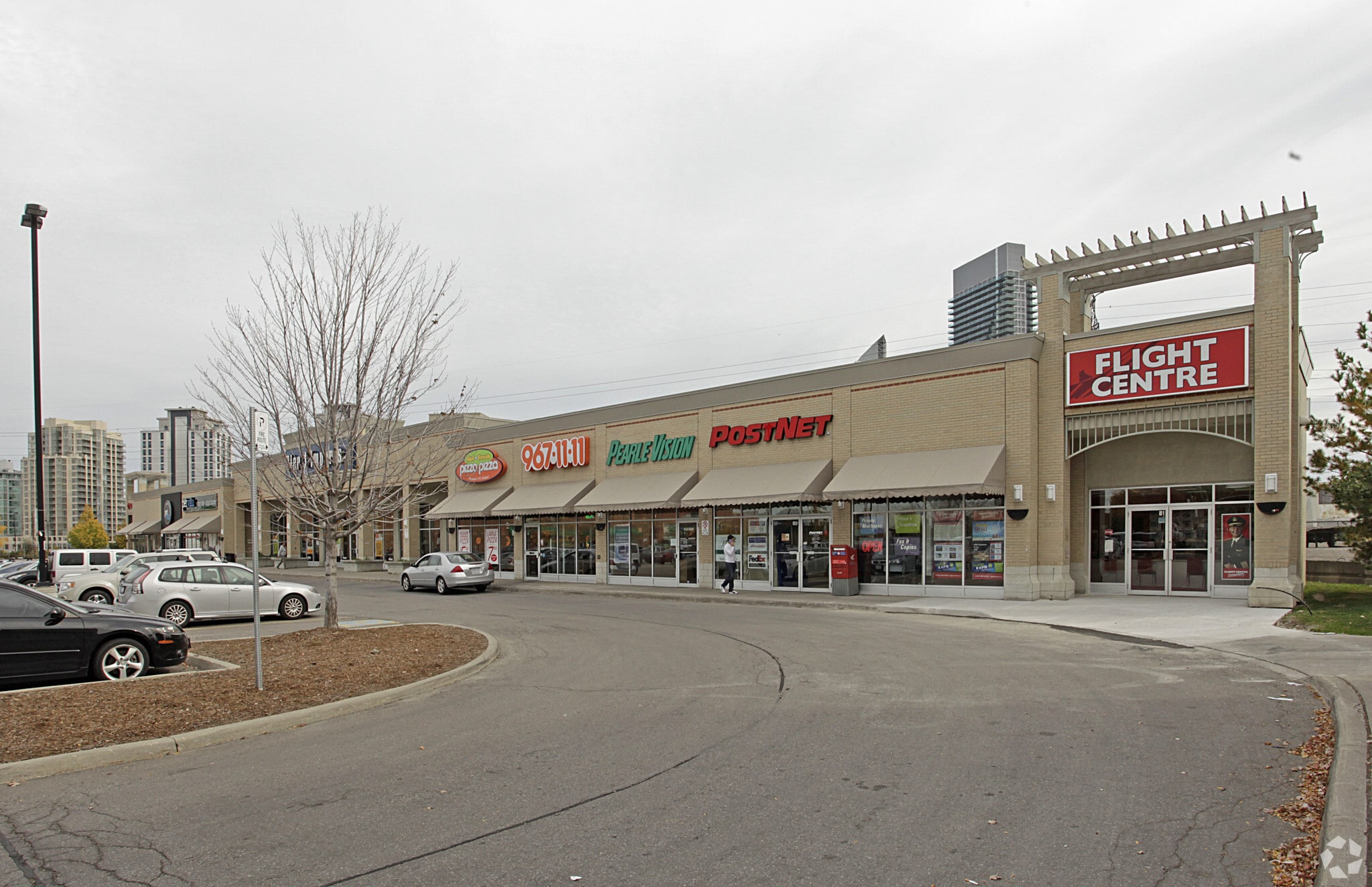 125 The Queensway, Toronto, ON for sale Primary Photo- Image 1 of 1