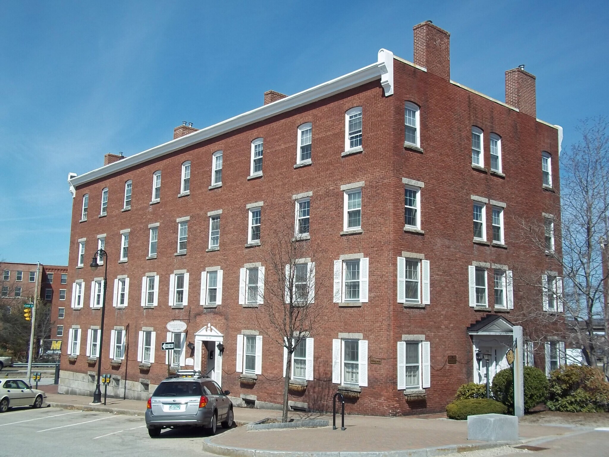 99-101 Stark St, Manchester, NH for sale Building Photo- Image 1 of 1