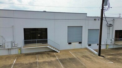 2901 Suffolk Dr, Fort Worth, TX for lease Building Photo- Image 1 of 6
