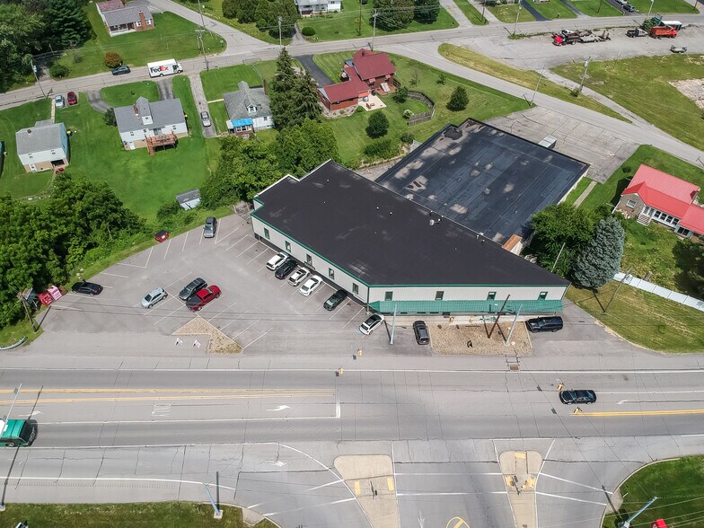 1429 New Butler Rd, New Castle, PA for lease - Building Photo - Image 3 of 24