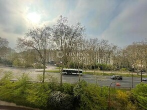 Versailles - AERIAL  map view