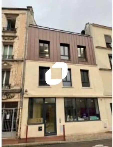 Office in Le Pré-Saint-Gervais for lease - Building Photo - Image 1 of 7