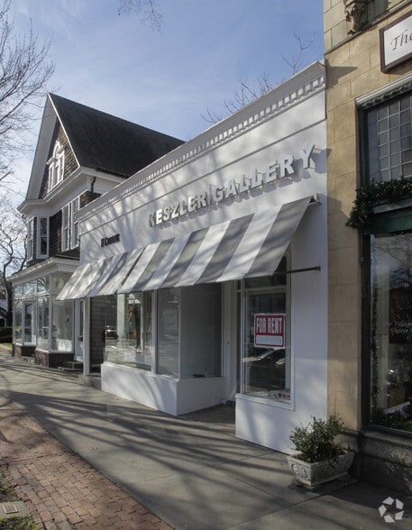 9 S Main St, Southampton, NY for lease - Building Photo - Image 3 of 3