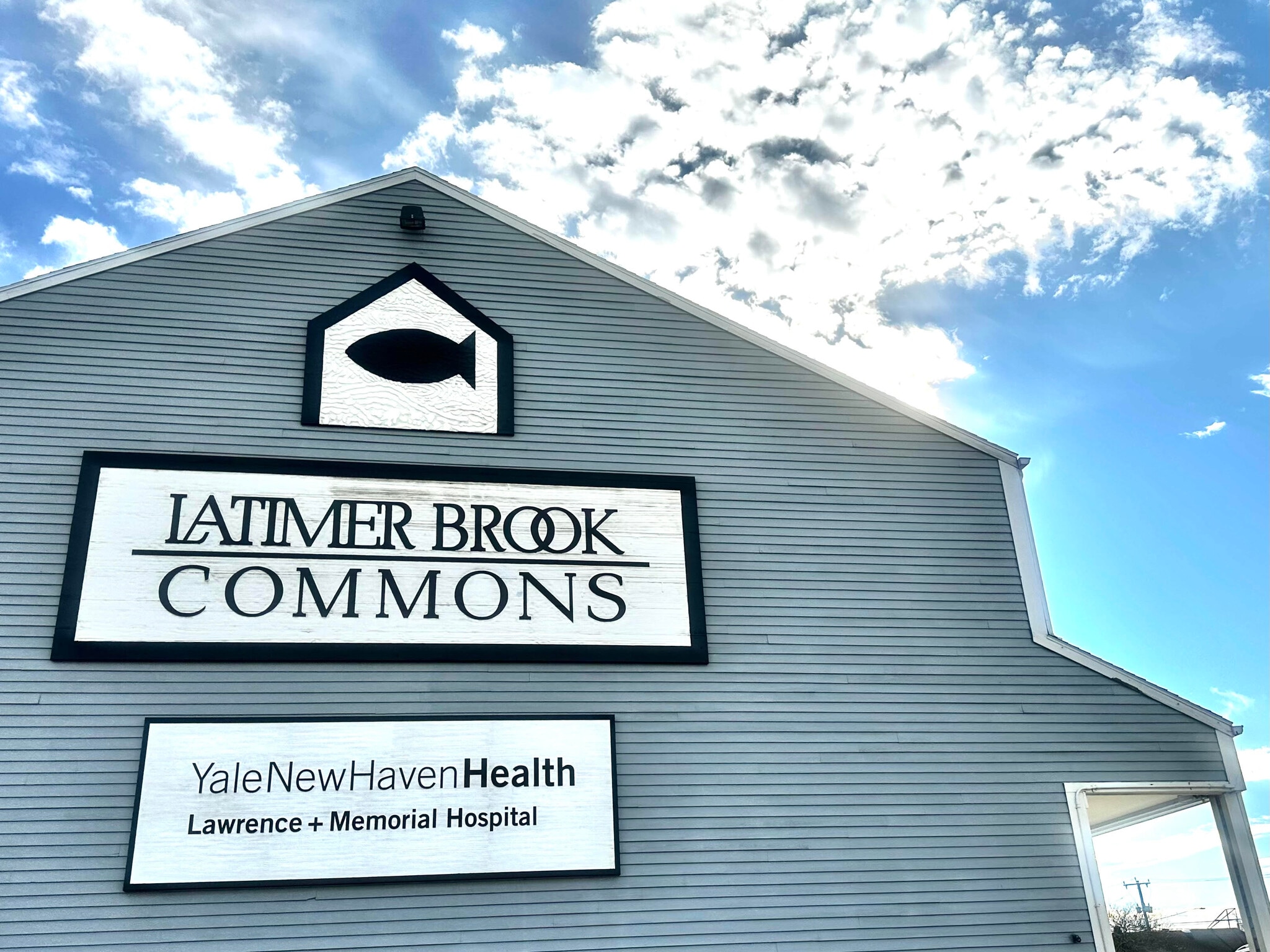 339 Flanders Rd, East Lyme, CT for lease Building Photo- Image 1 of 13