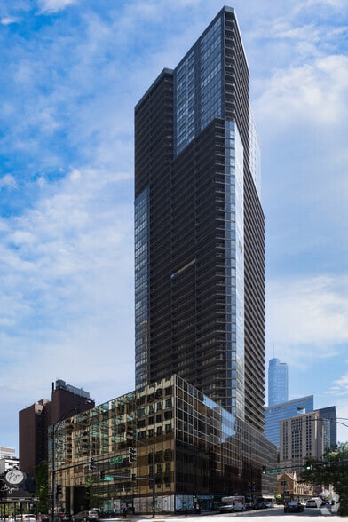 1 E Erie St, Chicago, IL for lease - Building Photo - Image 1 of 4