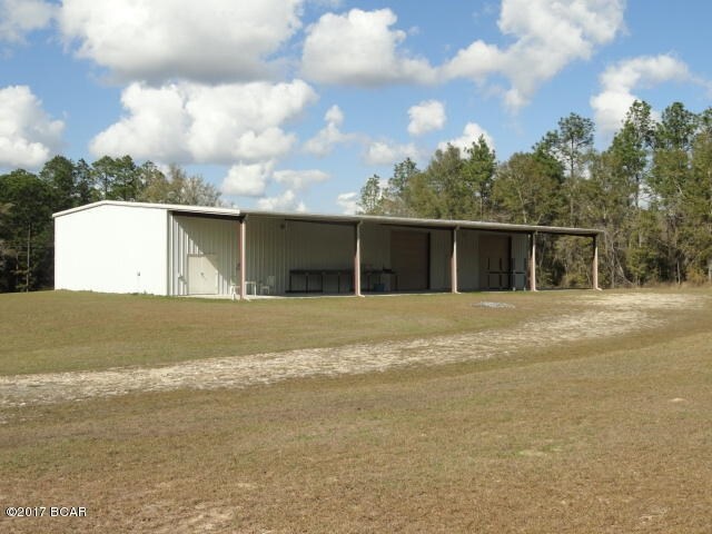 3301 Celestial Ln, Marianna, FL for sale - Primary Photo - Image 1 of 1