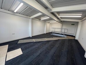 Kings Rd, Canvey Island for lease Interior Photo- Image 1 of 3