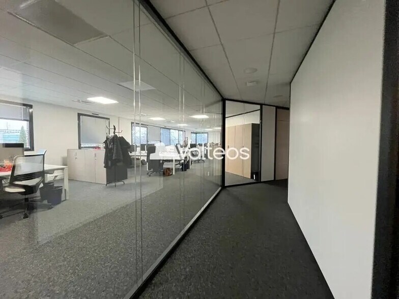 12 Rue Michel Labrousse, Toulouse for lease - Interior Photo - Image 3 of 10