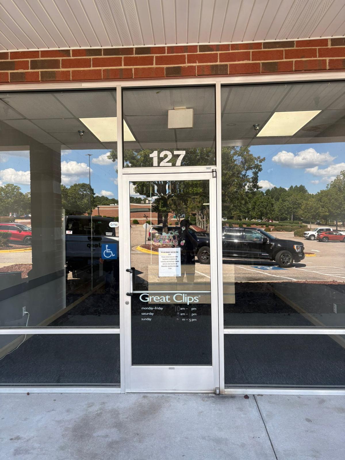 10760 Wakefield Commons Dr, Raleigh, NC for lease Interior Photo- Image 1 of 12