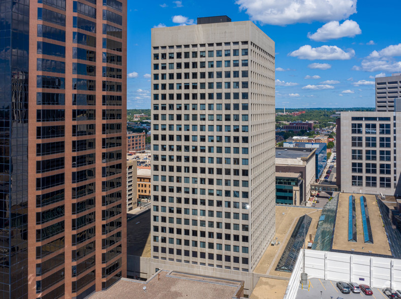 445 Minnesota St, Saint Paul, MN for lease - Building Photo - Image 1 of 10