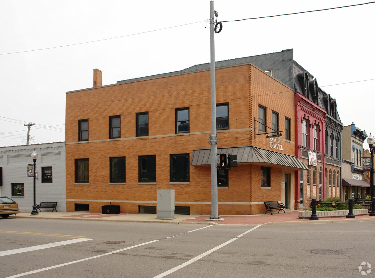 101 E Grand River Ave, Williamston, MI 48895