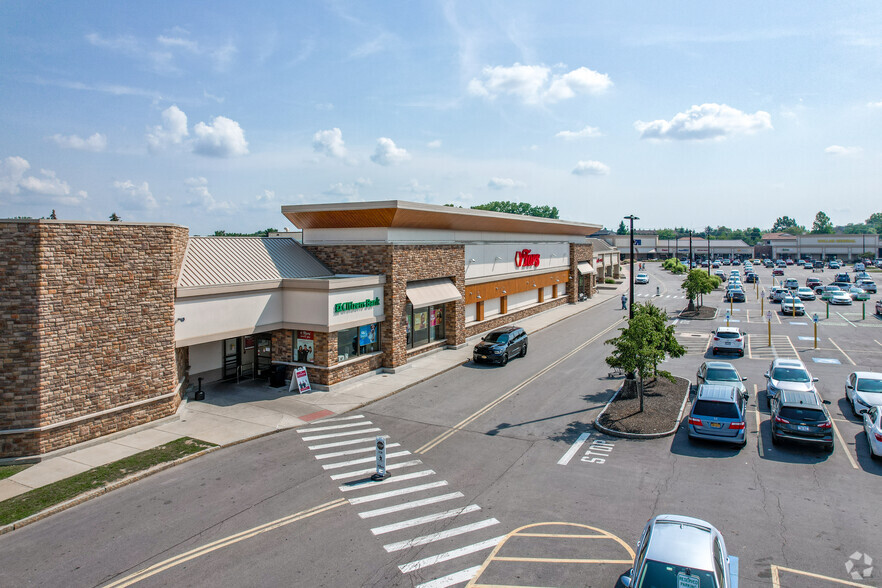 1900-1925 S Clinton Ave, Rochester, NY for lease - Building Photo - Image 1 of 30