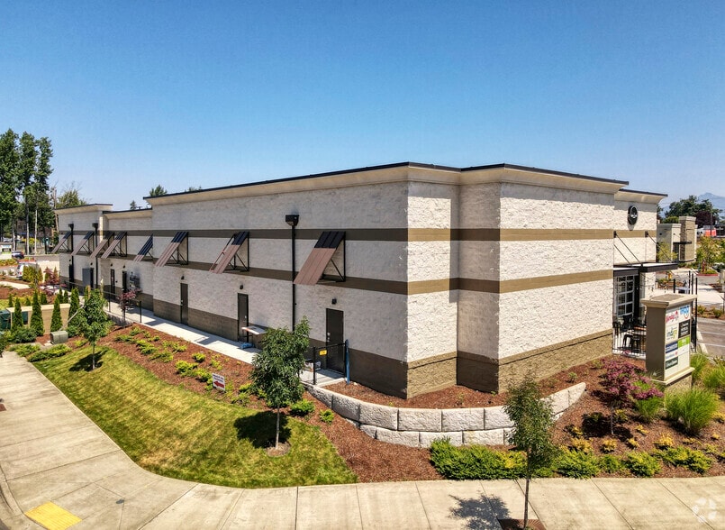 901 Frontier Cir E, Lake Stevens, WA for lease - Building Photo - Image 3 of 4