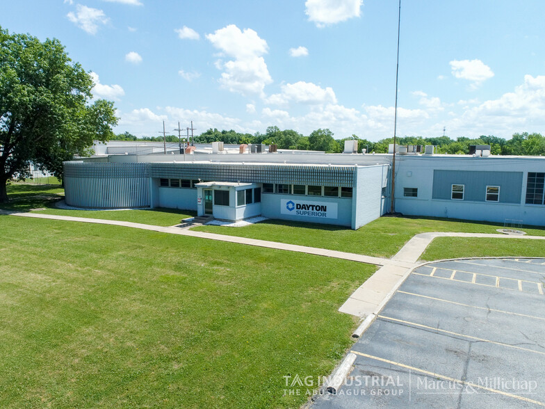 1900 Wilson Ave, Parsons, KS for sale - Building Photo - Image 1 of 1