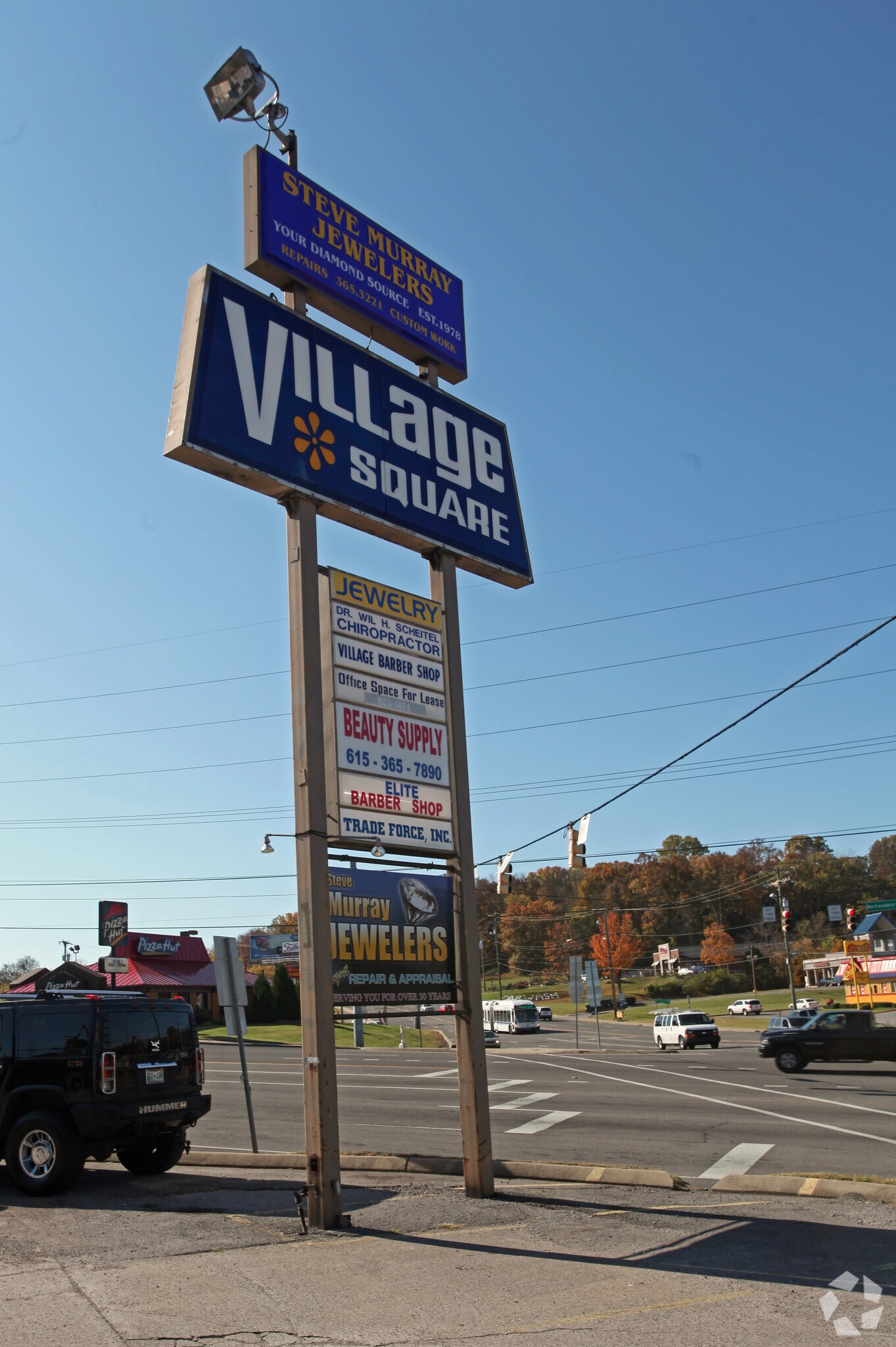 486 Bell Rd, Nashville, TN 37217 Village Square Shopping Center