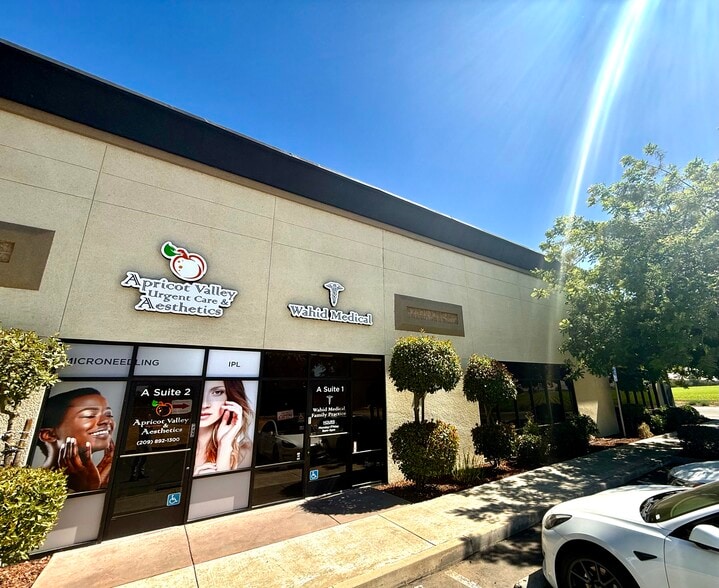 1108 Ward Ave, Patterson, CA for lease - Building Photo - Image 2 of 17