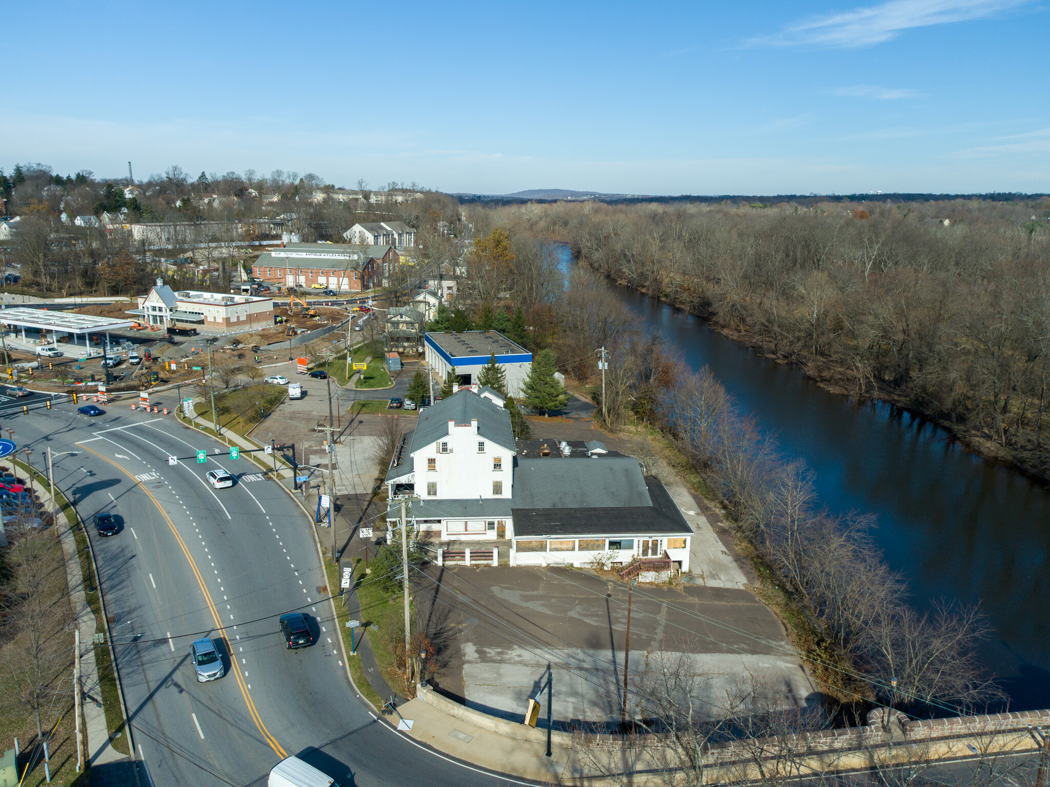 1 E Main St, Collegeville, PA 19426 - Historic Perkiomen Bridge Hotel ...