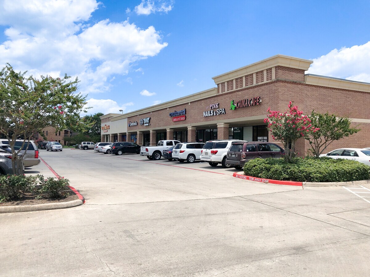 12620 Woodforest Blvd, Houston, TX 77015