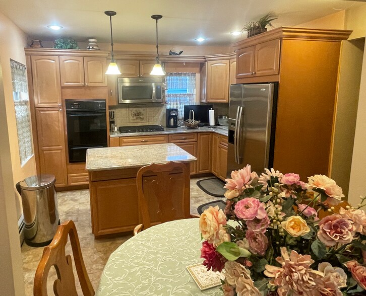 809 Palisade Ave, Union City, NJ 07087 Multifamily for Sale