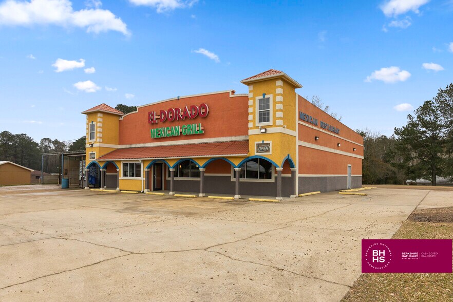 958 E Main St, Liberty, MS for sale - Primary Photo - Image 1 of 20