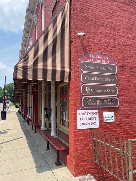 128-142 N Canal St, Canal Fulton, OH for lease - Building Photo - Image 2 of 5