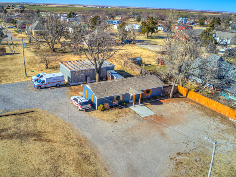 115 N Main St, Cashion, OK for sale - Building Photo - Image 1 of 1