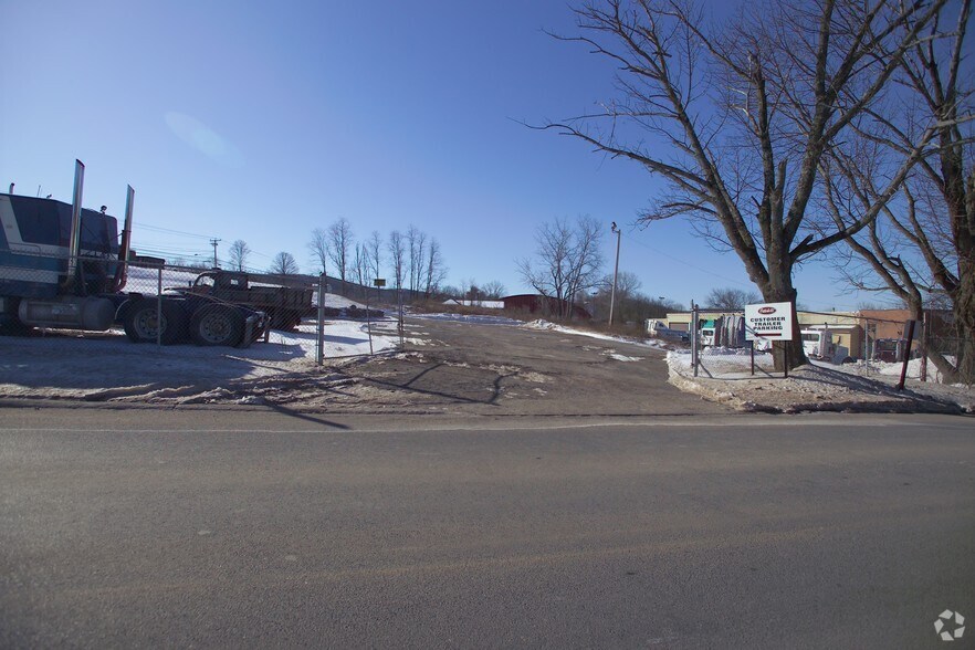 1730 Berlin Tpke, Wethersfield, CT 06109