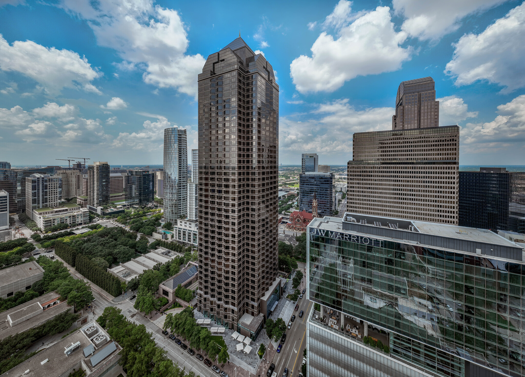 2001 Ross Ave, Dallas, TX for lease Building Photo- Image 1 of 70