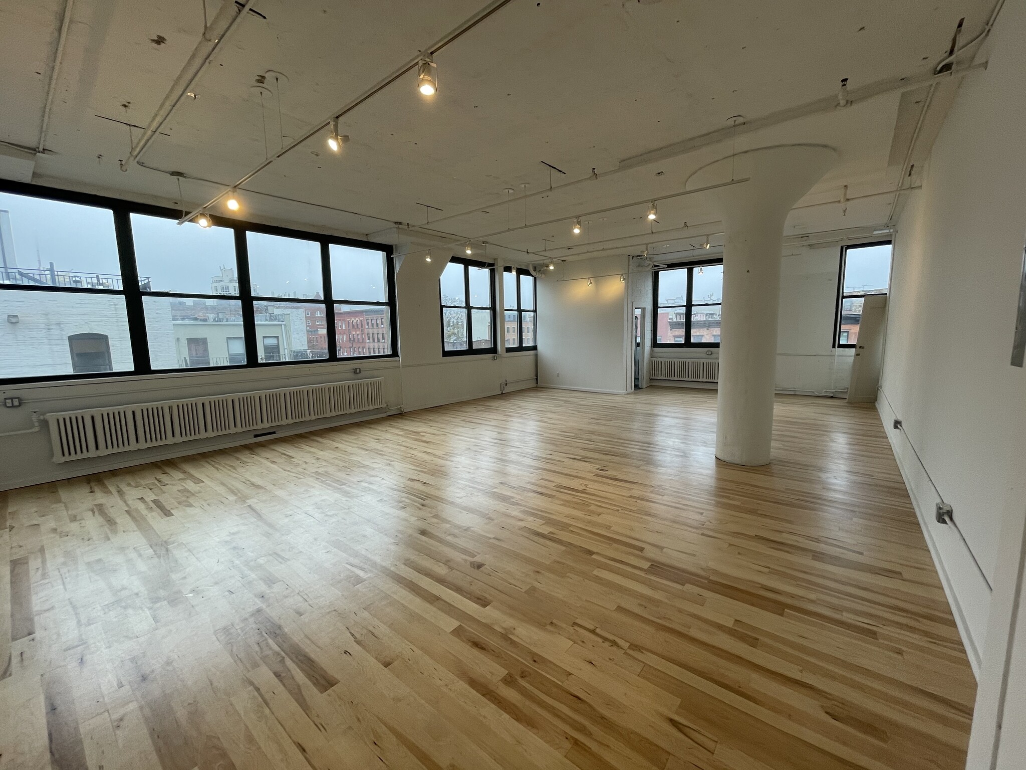 61 Greenpoint Ave, Brooklyn, NY 11222 - Office for Lease | LoopNet.com