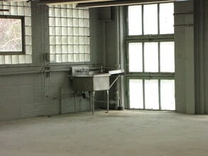 3199 Albany Post Rd, Buchanan, NY for lease Interior Photo- Image 1 of 8