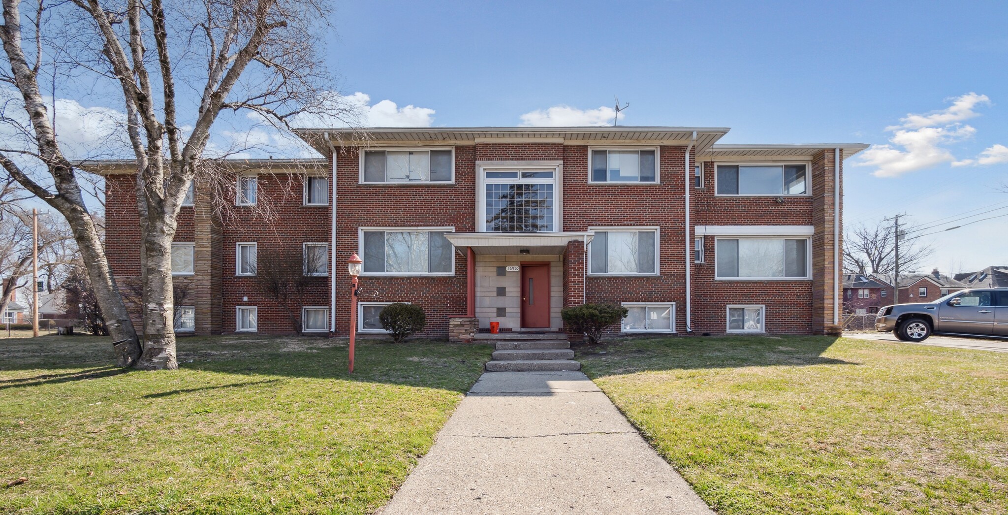 2521 W McNichols Rd, Detroit, MI for sale Building Photo- Image 1 of 18