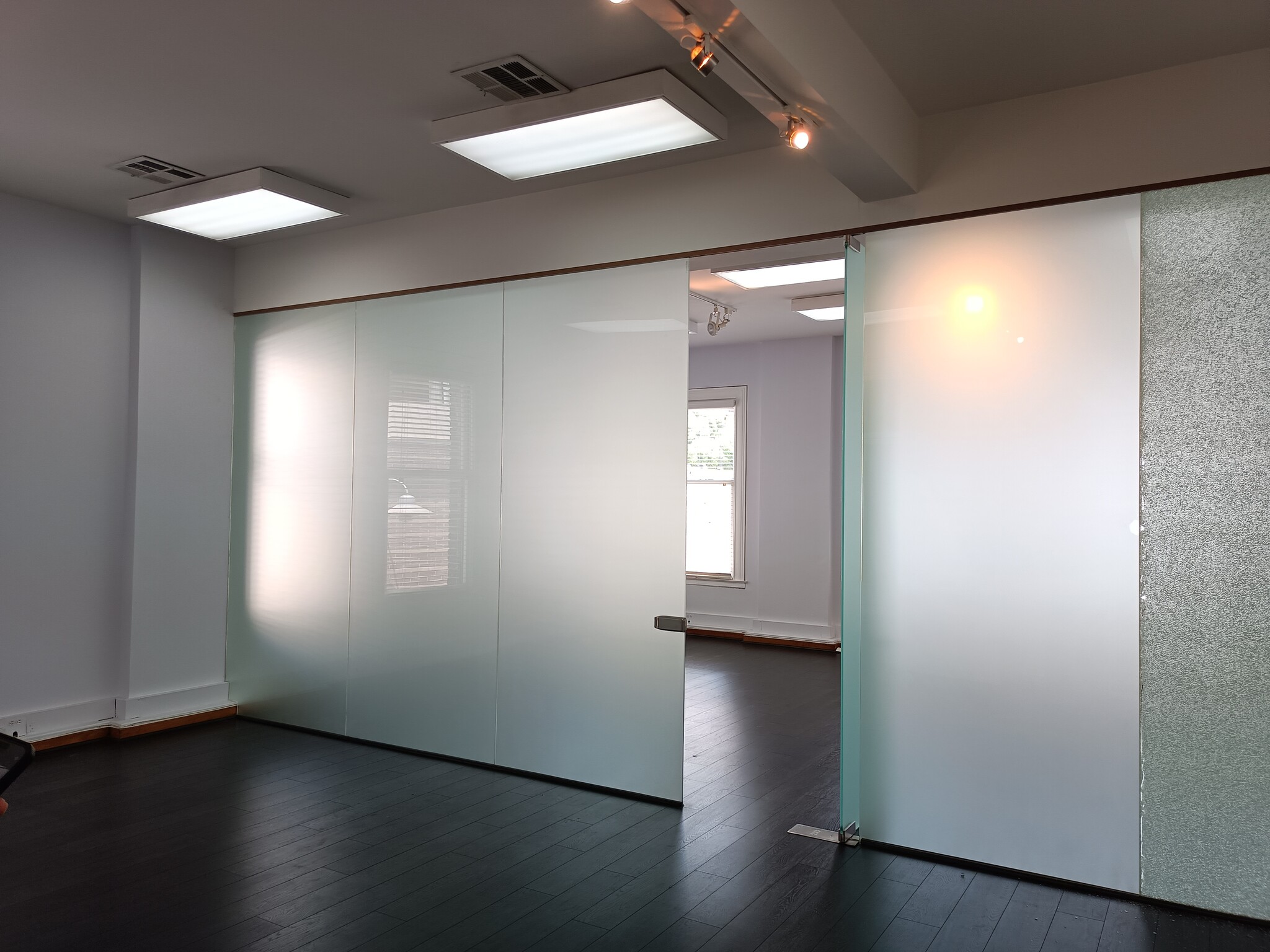 26-38 S Raymond Ave, Pasadena, CA for lease Interior Photo- Image 1 of 6