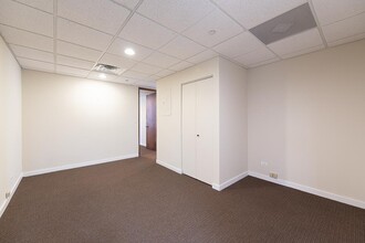 180 N Michigan Ave, Chicago, IL for lease Interior Photo- Image 2 of 7