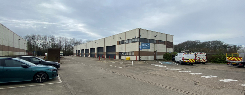 Chesney Wold, Milton Keynes for lease - Building Photo - Image 1 of 1