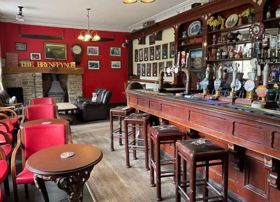 Pistyll Golau Farm Llanwonno, Ynysybwl for sale Interior Photo- Image 1 of 1