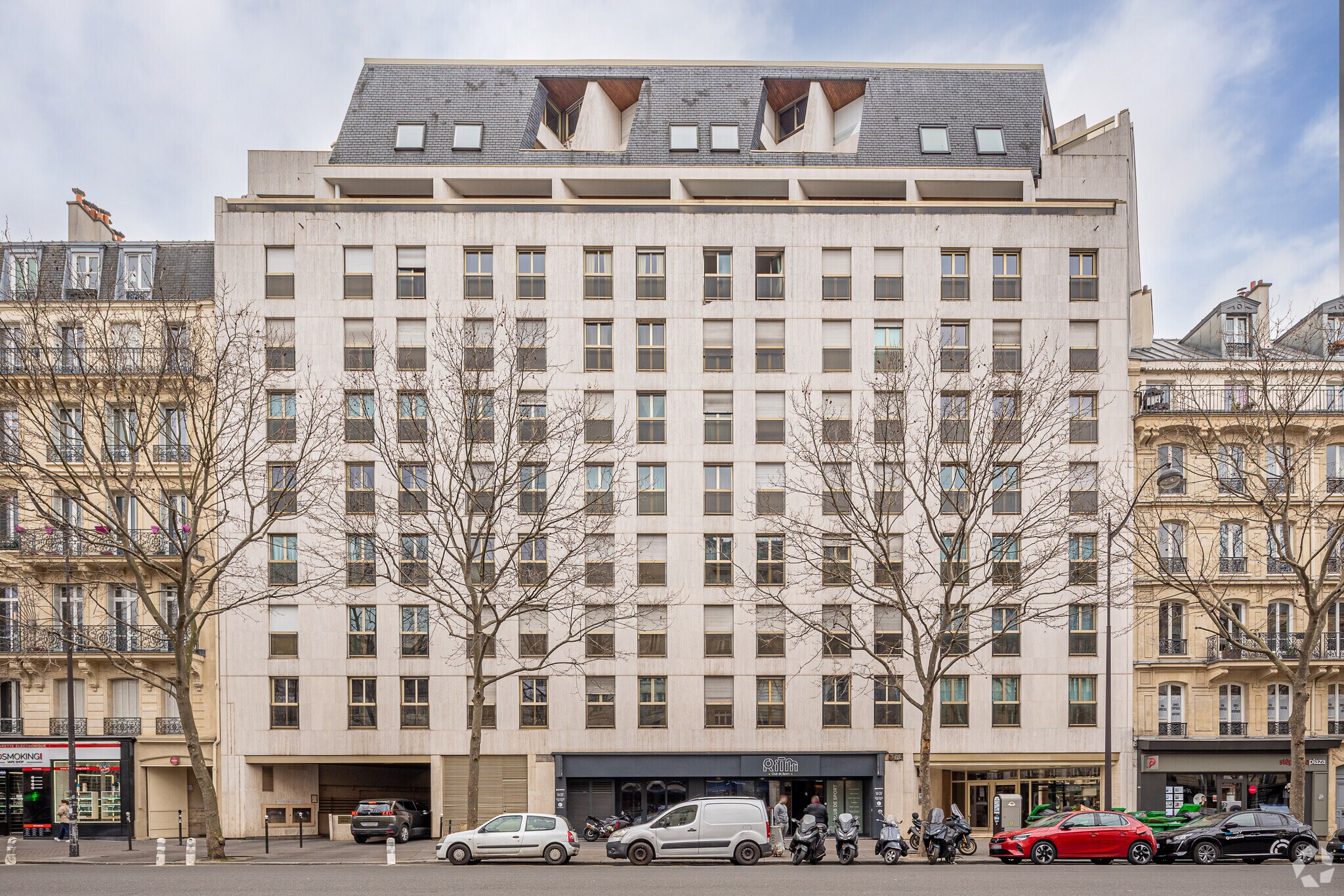 71-73 Avenue Des Ternes, Paris for sale Primary Photo- Image 1 of 8