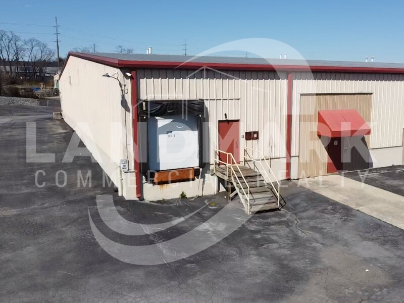 220 Centerville Rd, Lancaster, PA 17603 Industrial for Lease