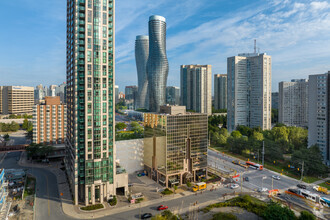 3660 Hurontario St, Mississauga, ON - aerial  map view